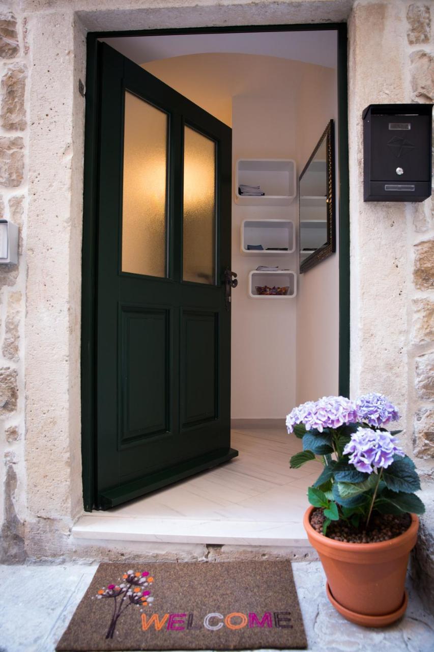 Villa Flores Room With Balcony Ragusa Esterno foto
