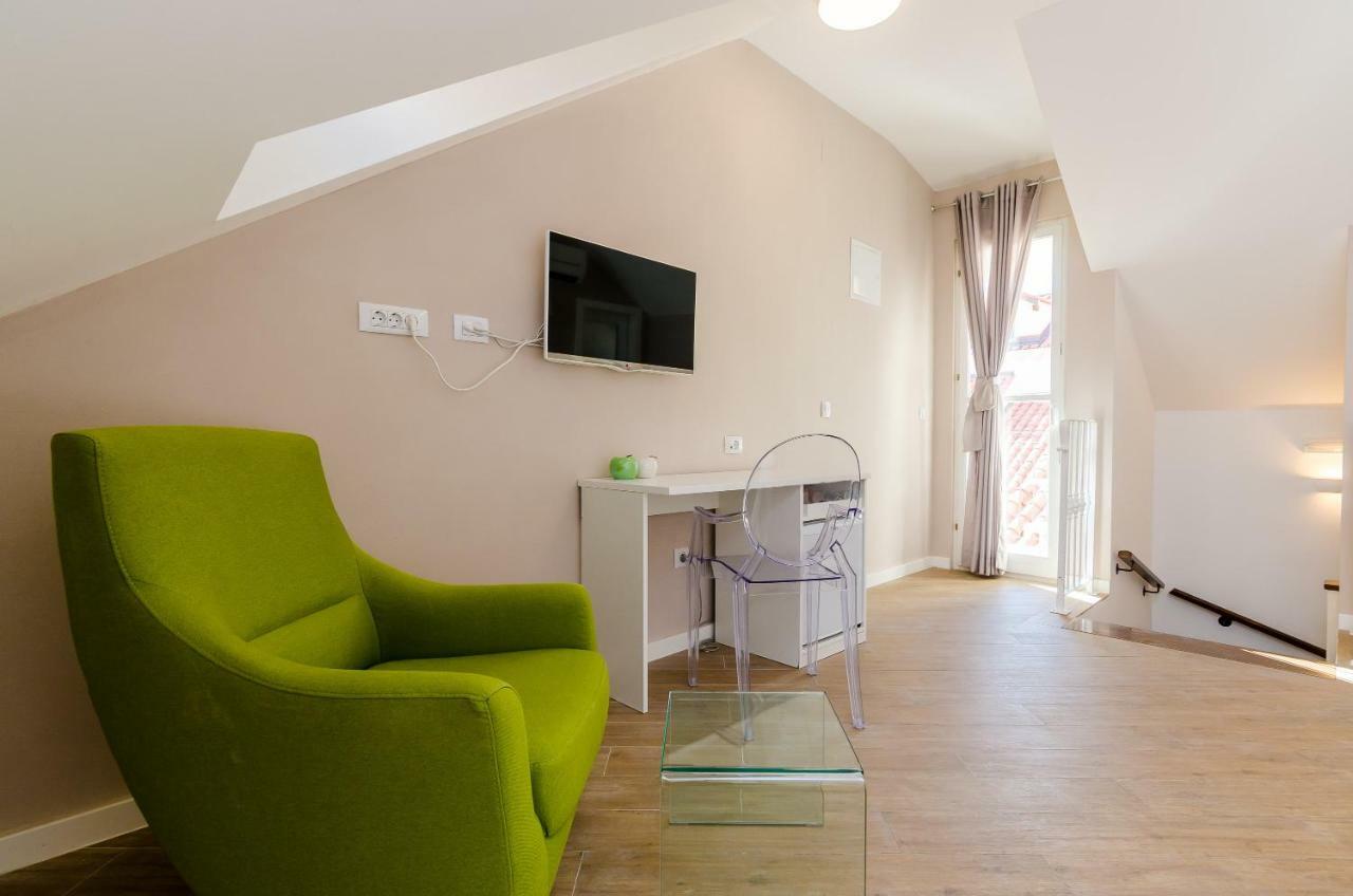 Villa Flores Room With Balcony Ragusa Esterno foto